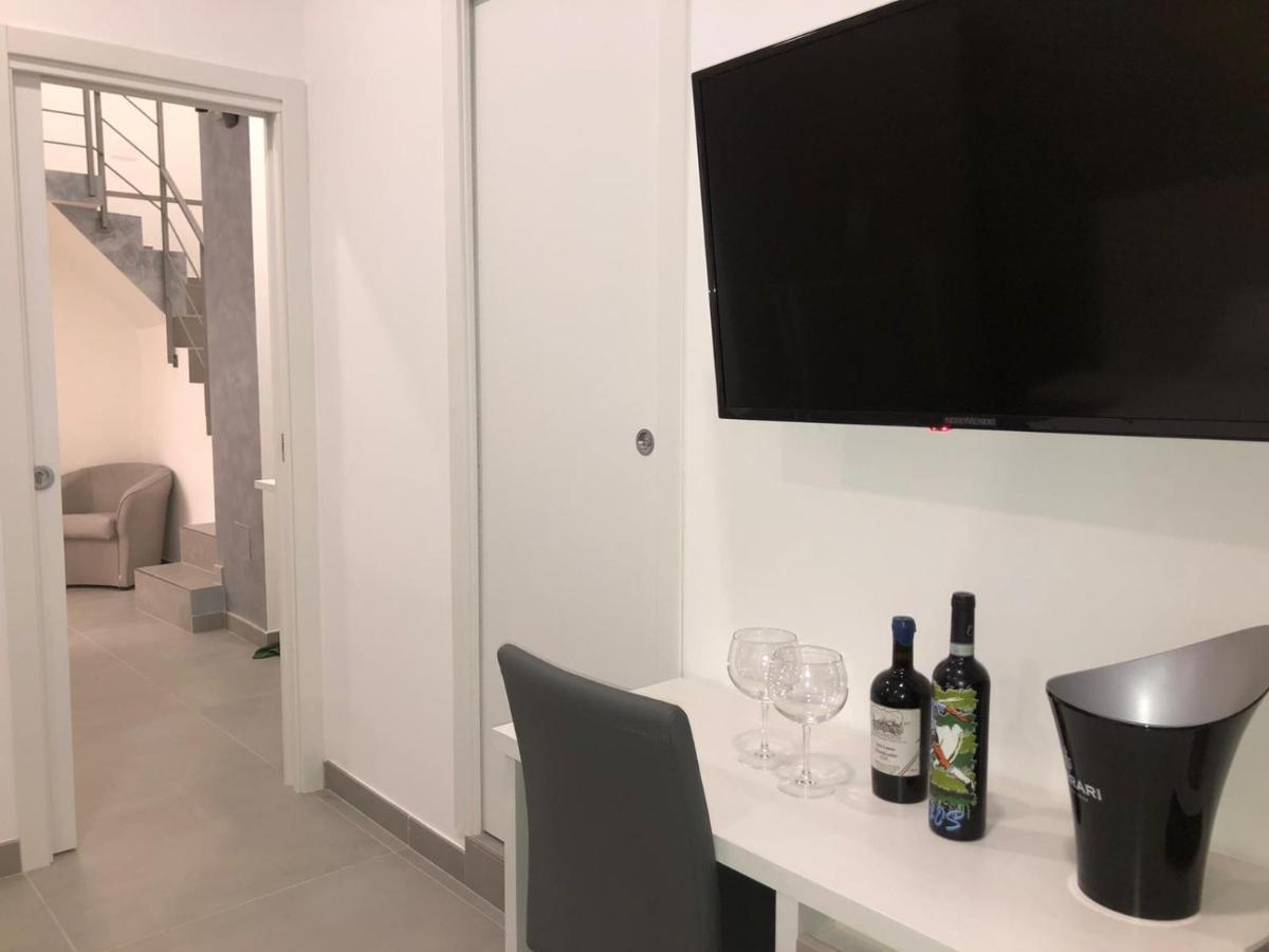 3 Rooms Chiaia Napoli Ngoại thất bức ảnh